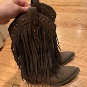 Boots with Fringe